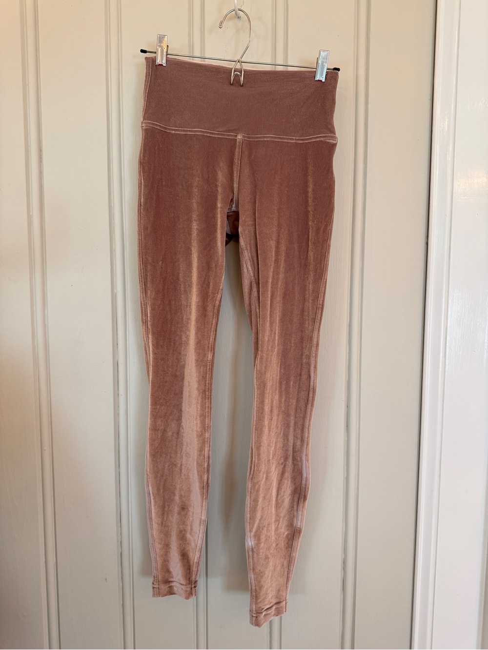 Lululemon Velvet High-Waist Leggings Dusty Rose women’s size 6 velour